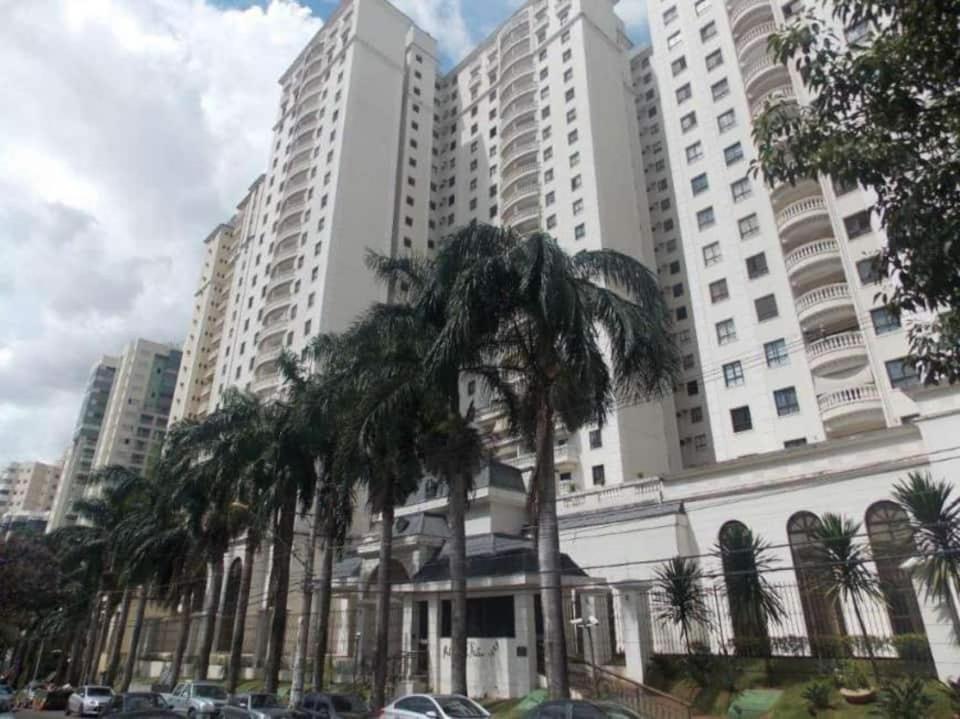 Luxuria Apartamento Palazzo Di Italia Goiânia Exterior foto